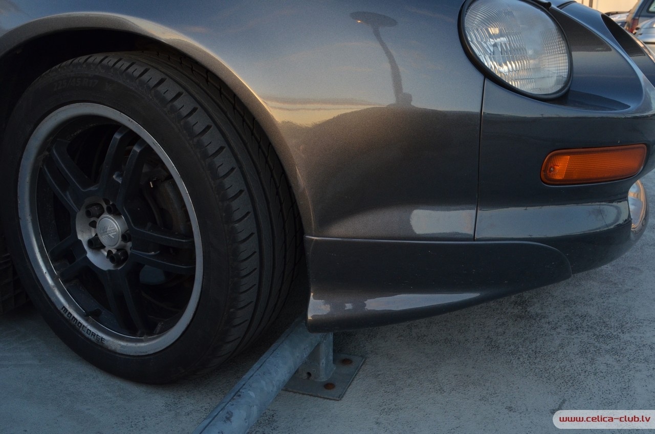 TRD style front spats