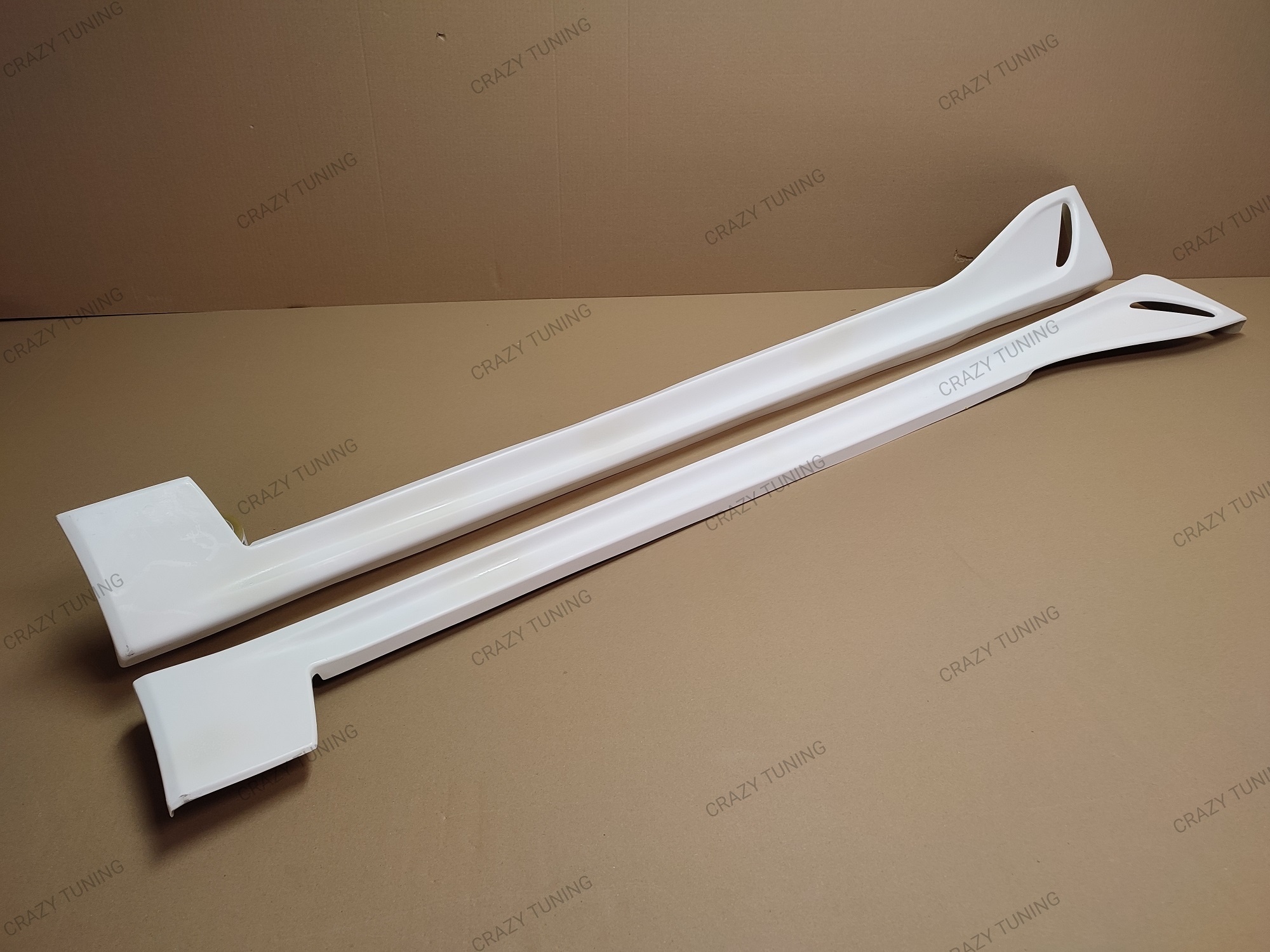 Tsunami Edition side skirts alternate view 2
