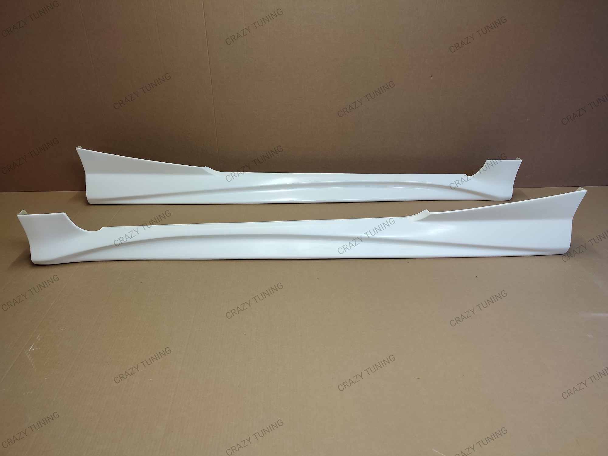 Varis style side skirts alternate view 2
